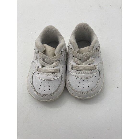 Nike Force 1 Crib Booties Shoes Size 2C Baby Infant Triple White - Picture 1 of 3
